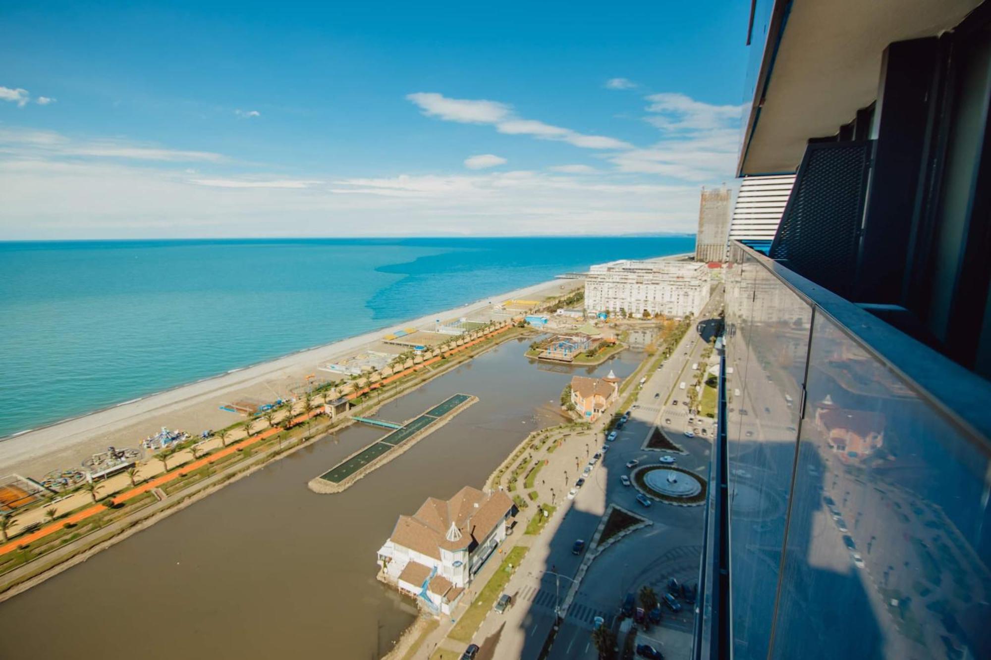 Orbi City Hotel Black Sea View Batumi Exterior foto